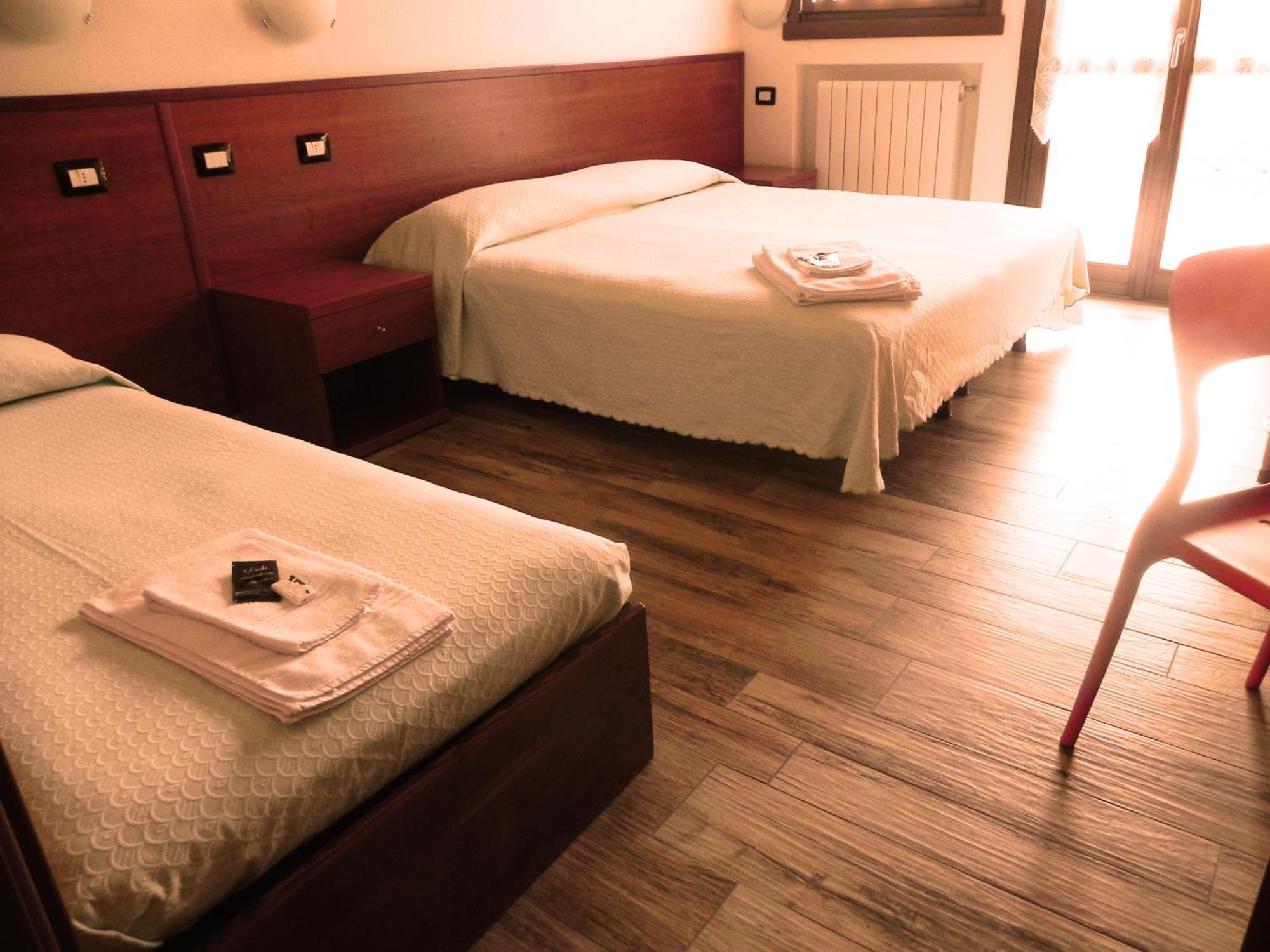 Residence Acero Rosso Ponte Di Legno Extérieur photo